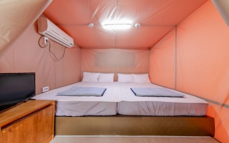 Imagen general del Hotel Yongin Cheoline Camping Land. Foto 11