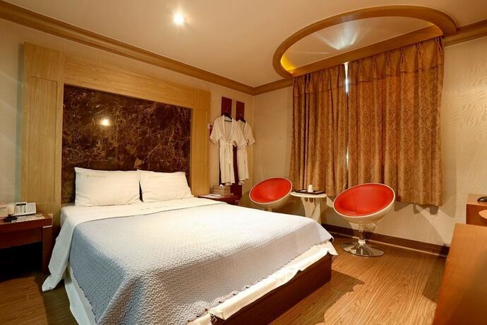 Imagen general del Hotel Yongin Elegance. Foto 9