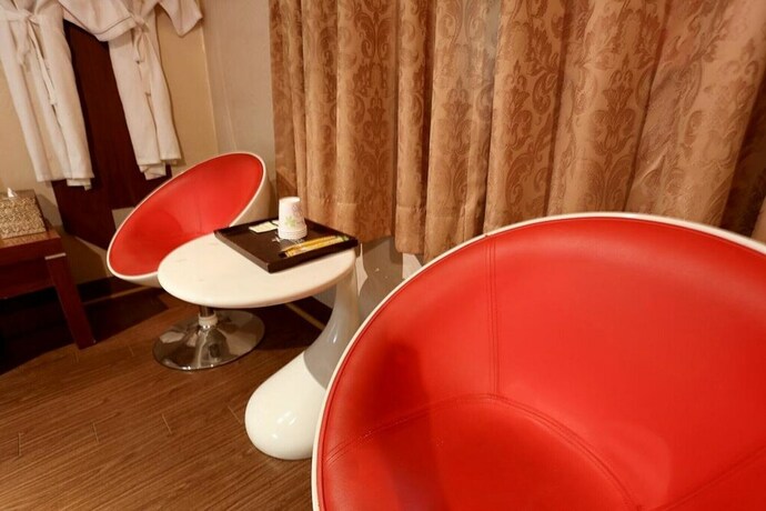 Imagen de la habitación del Hotel Yongin Elegance. Foto 26