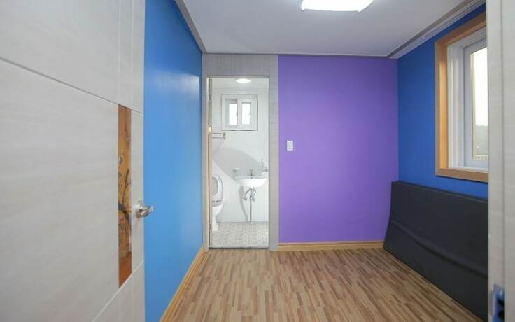 Imagen general del Hotel Yongin Everleeum Pension. Foto 2