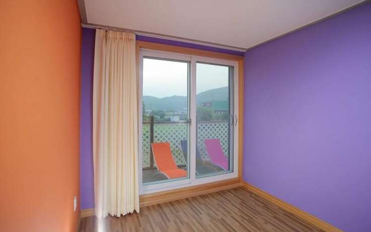 Imagen de la habitación del Hotel Yongin Everleeum Pension. Foto 12