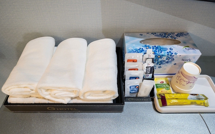 Imagen de los interiores del Hotel Yongin G. Foto 17