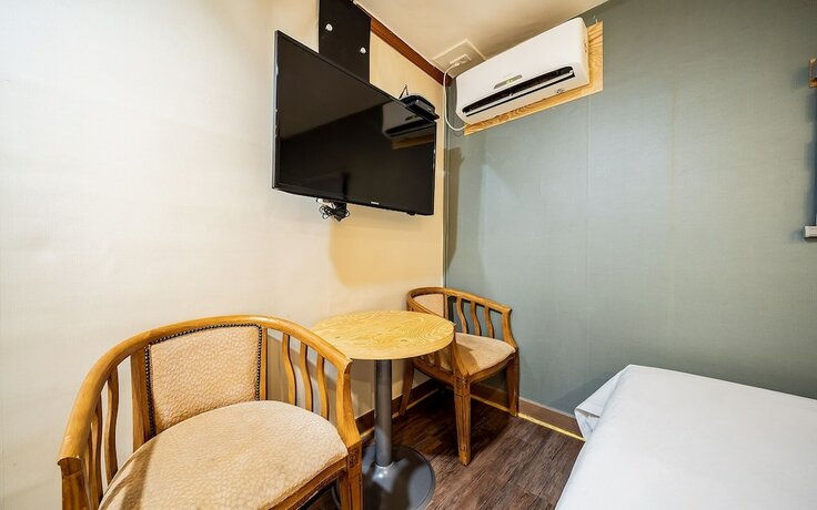 Imagen general del Hotel Yongin Jaju J and J. Foto 16