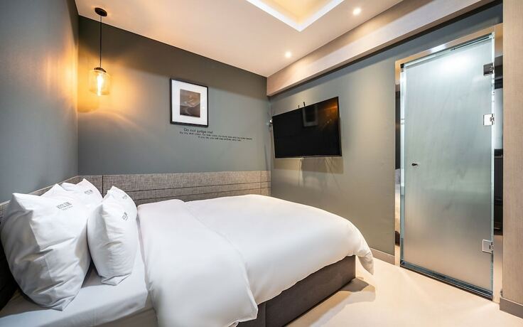 Imagen de la habitación del Hotel Yongin Juno. Foto 10