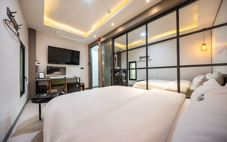 Imagen general del Hotel Yongin Juno. Foto 2