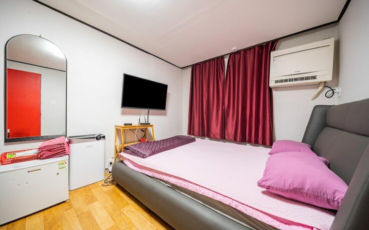 Imagen de la habitación del Hotel Yongin Mohyeon Motel. Foto 14