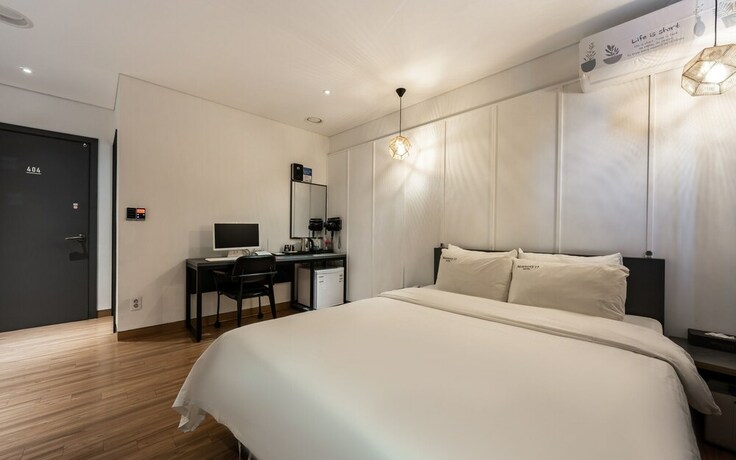 Imagen de la habitación del Hotel Yongin Monterey 17. Foto 16
