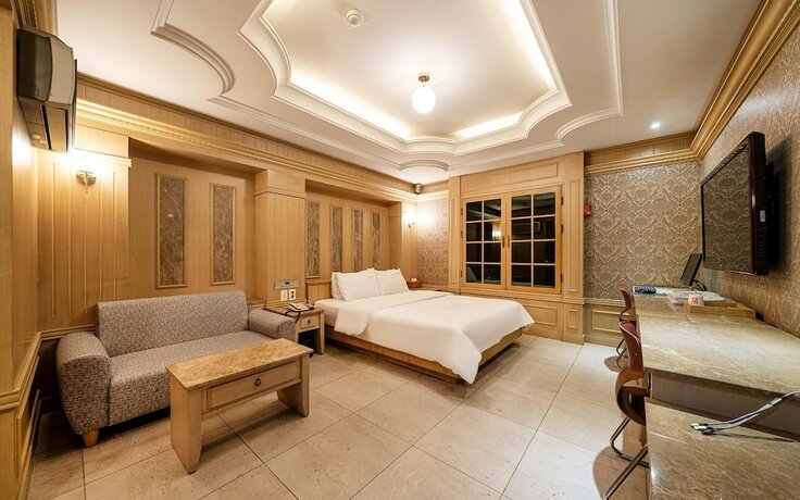 Imagen de la habitación del Hotel Yongin Singal Ace. Foto 15