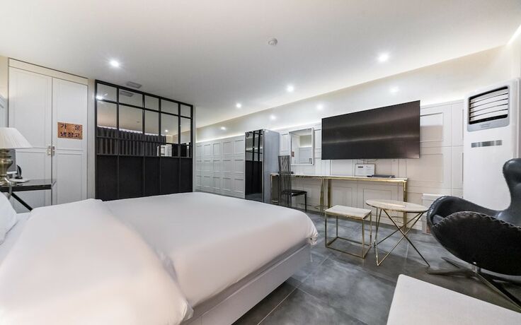 Imagen general del Hotel Yongin Singal Lago. Foto 13