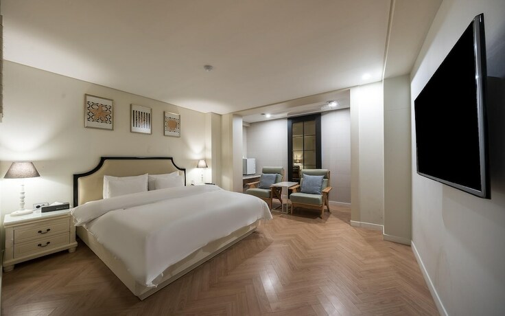 Imagen de la habitación del Hotel Yongin Singal Meriel. Foto 17