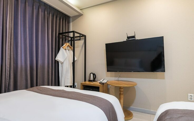 Imagen general del Hotel Yongin Sun Stay. Foto 7