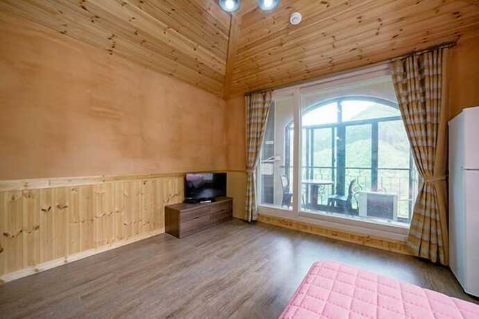 Imagen general del Hotel Yongin Sun and Moon Peension. Foto 5