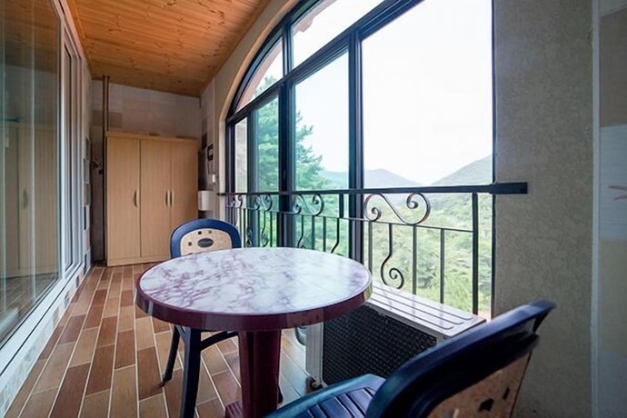 Imagen general del Hotel Yongin Sun and Moon Peension. Foto 7