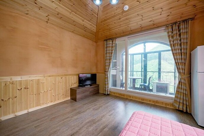 Imagen de la habitación del Hotel Yongin Sun and Moon Peension. Foto 32