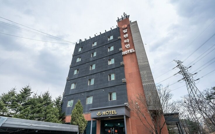 Imagen general del Hotel Yongin Valentine. Foto 12