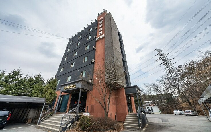 Imagen general del Hotel Yongin Valentine. Foto 16