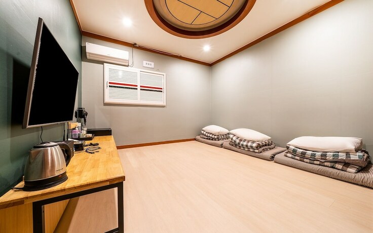 Imagen de la habitación del Hotel Yongin Yangji Bali. Foto 19