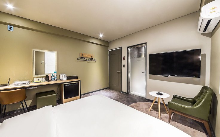 Imagen de la habitación del Hotel Yongin Yangji Marie. Foto 17