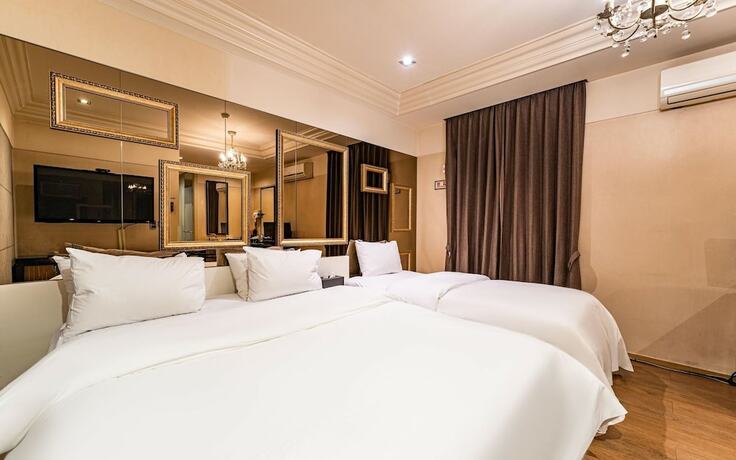 Imagen de la habitación del Hotel Yongin Yangji Sangria. Foto 11