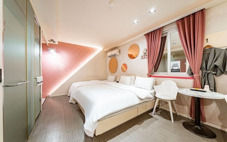 Imagen de la habitación del Hotel Yongin Yangji Sangria. Foto 19