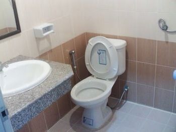 Imagen de los exteriores del Hotel Yoodee Place. Foto 15
