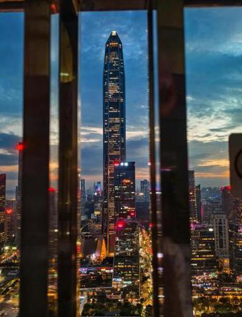 Imagen general del Hotel Yoomanjoo High City View - Shenzhenbei Railway Guanlan Avenue Xikeng. Foto 6