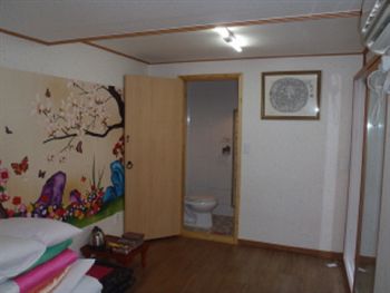 Imagen general del Hotel Yoo's Family Guest House Yeorumjip. Foto 11