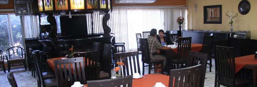 Imagen del bar/restaurante del Hotel Yori. Foto 4