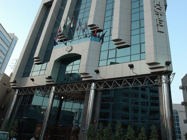 Imagen general del Hotel York International. Foto 7