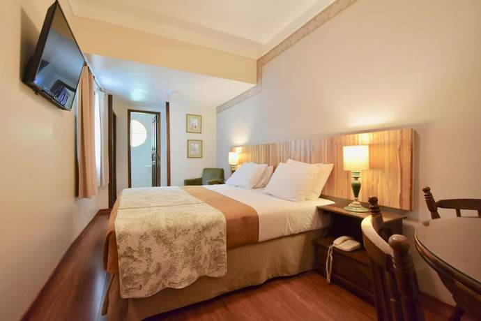 Imagen de la habitación del Hotel York, Petr&oacute;polis. Foto 5