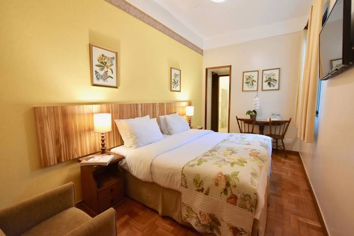 Imagen de la habitación del Hotel York, Petr&oacute;polis. Foto 13