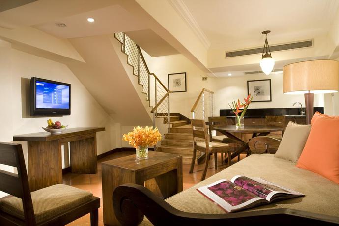 Imagen de los interiores del Hotel York, Singapur. Foto 14