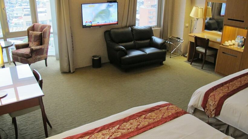 Imagen de la habitación del Hotel York, Taipei. Foto 14