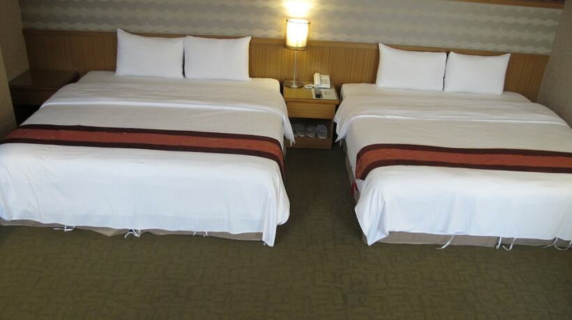 Imagen de la habitación del Hotel York, Taipei. Foto 28