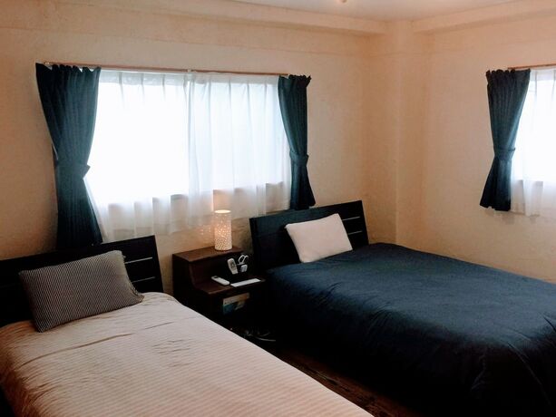 Imagen general del Hotel Yoron Tandy-house. Foto 13