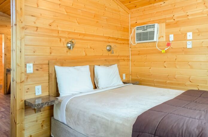 Imagen de la habitación del Hotel Yosemite Lakes RV Resort. Foto 17