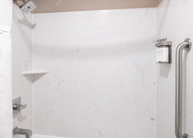 Imagen de la habitación del Hotel Yosemite Westgate Lodge. Foto 17