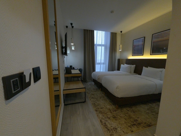 Imagen de la habitación del Hotel Yot Algiers. Foto 5