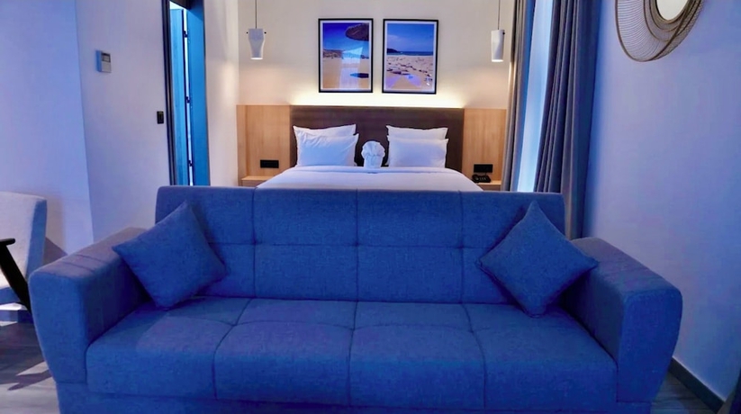 Imagen de la habitación del Hotel Yot Algiers. Foto 10