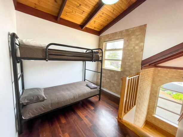 Imagen general del Hotel Yot Spot Apartments. Foto 9