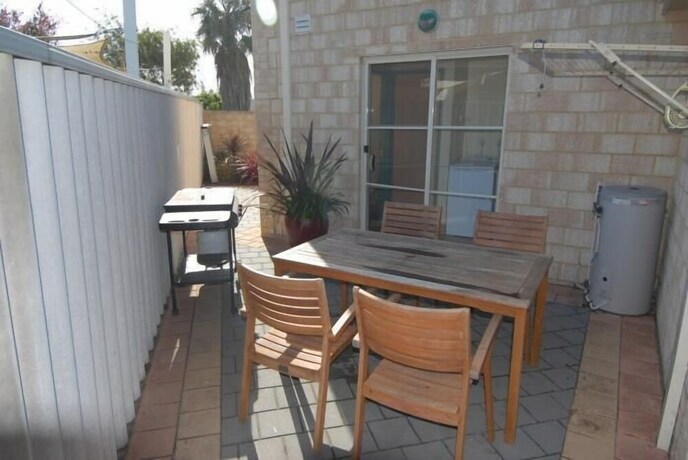 Imagen de la habitación del Hotel Yot Spot Apartments. Foto 14
