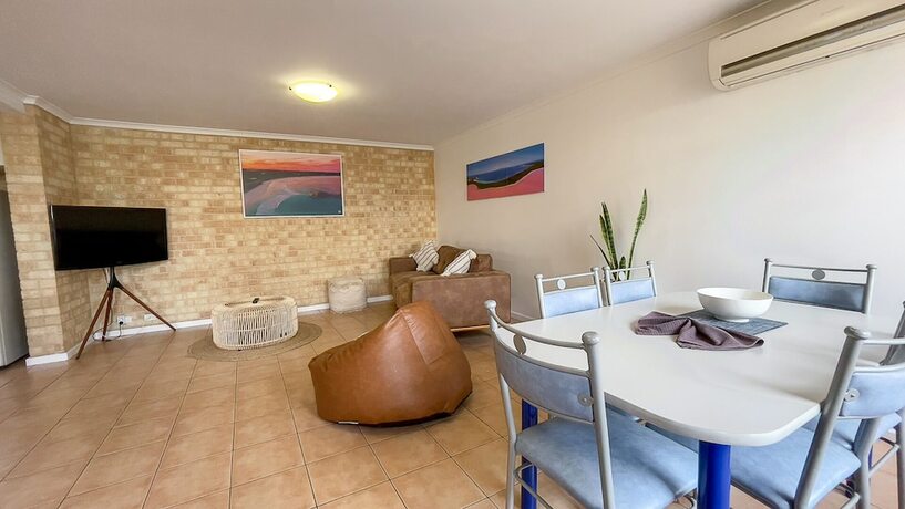 Imagen de la habitación del Hotel Yot Spot Apartments. Foto 31