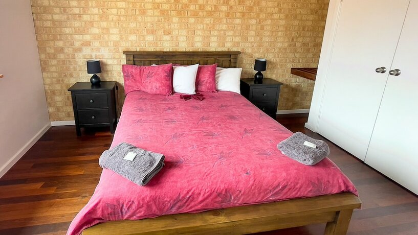 Imagen de la habitación del Hotel Yot Spot Apartments. Foto 34