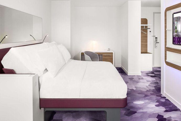 Imagen de la habitación del Hotel Yotel Edinburgh. Foto 17