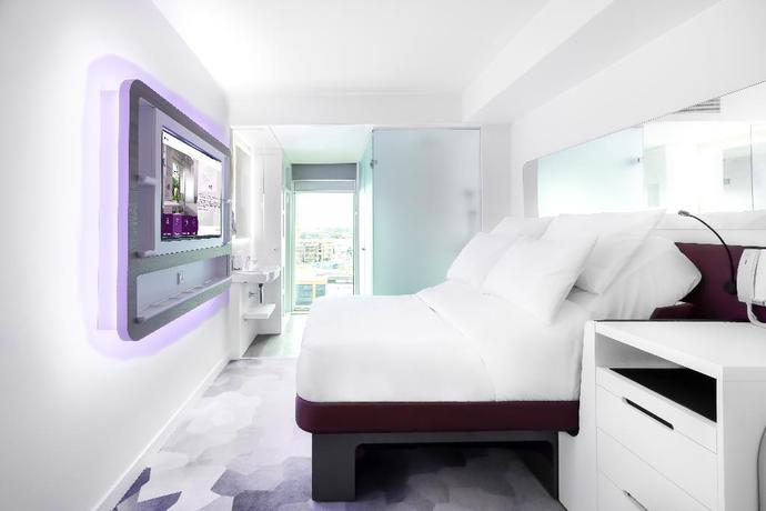 Imagen de la habitación del Hotel Yotel London City. Foto 6