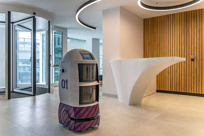 Imagen de los interiores del Hotel Yotel Porto. Foto 15