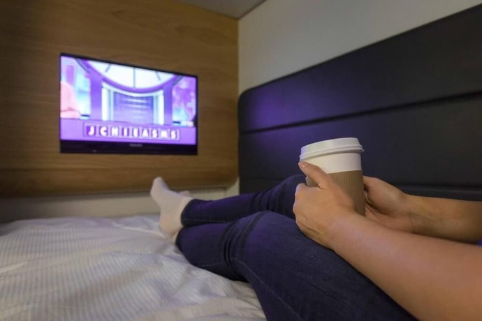 Imagen de la habitación del Hotel YotelAIR London Gatwick. Foto 8