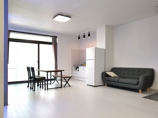 Imagen de la habitación del Hotel You and I Pension. Foto 18