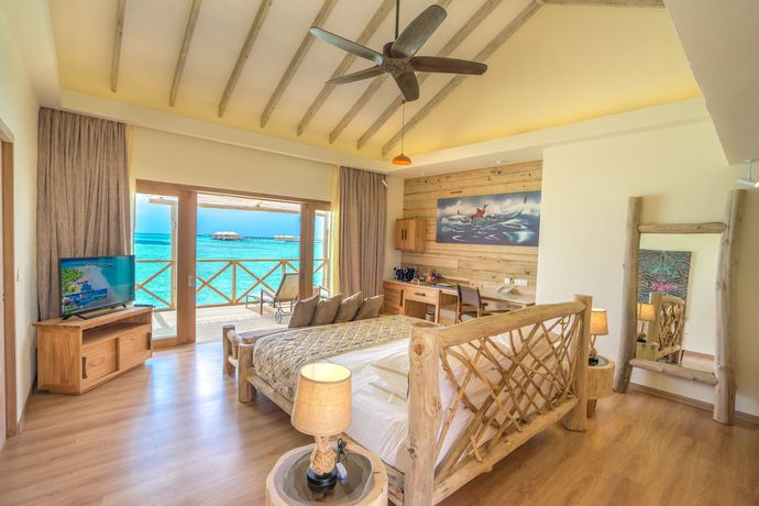 Imagen de la habitación del Hotel You and Me Maldives. Foto 3