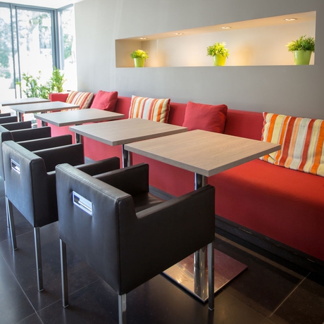 Imagen del bar/restaurante del Hotel You de France Valence - Handwritten Collection. Foto 1